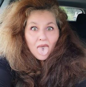 Meet your Posher, Roberta